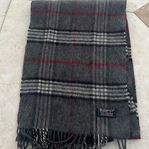 Burberrys cashmere scarf